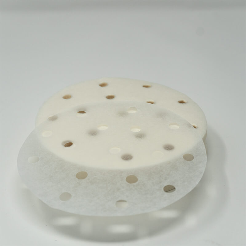 4.5" Round White Steamer Paper - 10000/Case